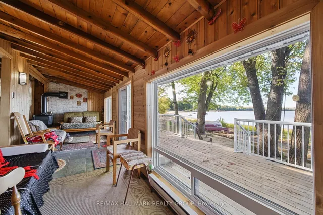 4268 Armitage Ave, Ottawa 5