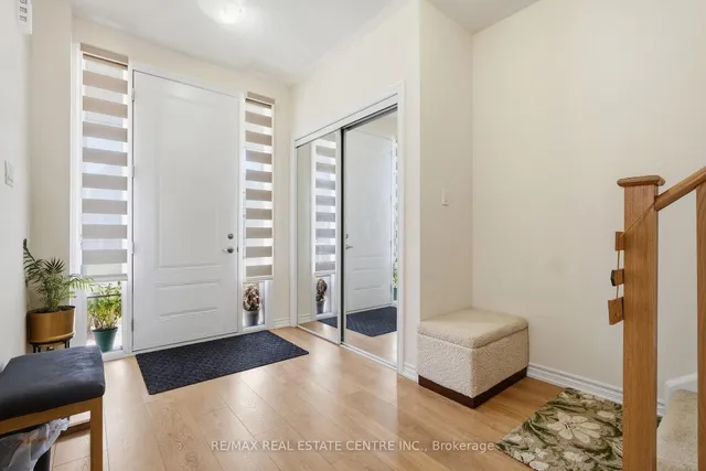 150 Mcgill Ave, Erin 4
