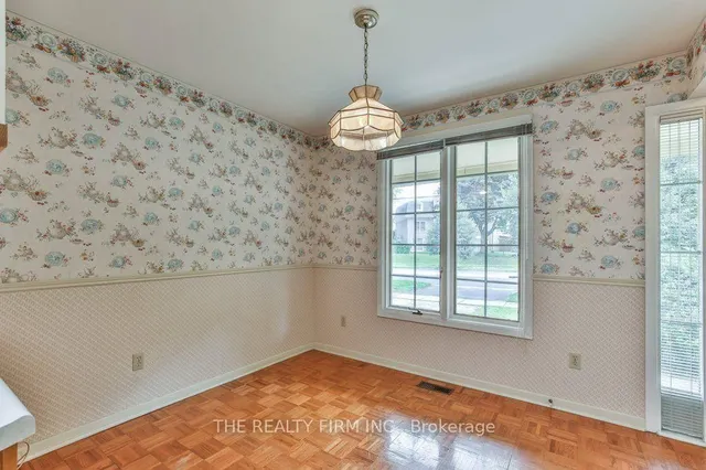 579 Boler Rd, London South 2