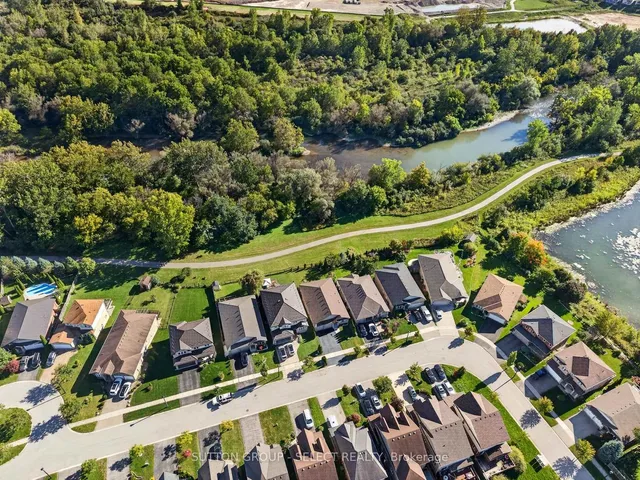1653 Cedarcreek Cres, London North 4