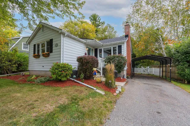151 Hawthorne Ave, Kingston 5