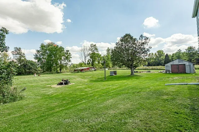 4526 Wonderland Rd, London South 2