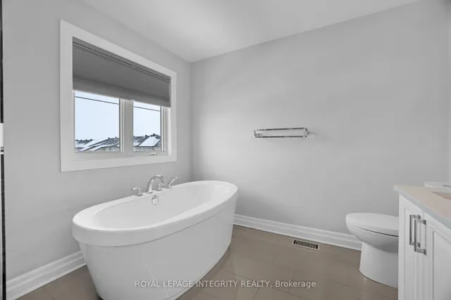 508 Yellow Birch St, Orleans 5
