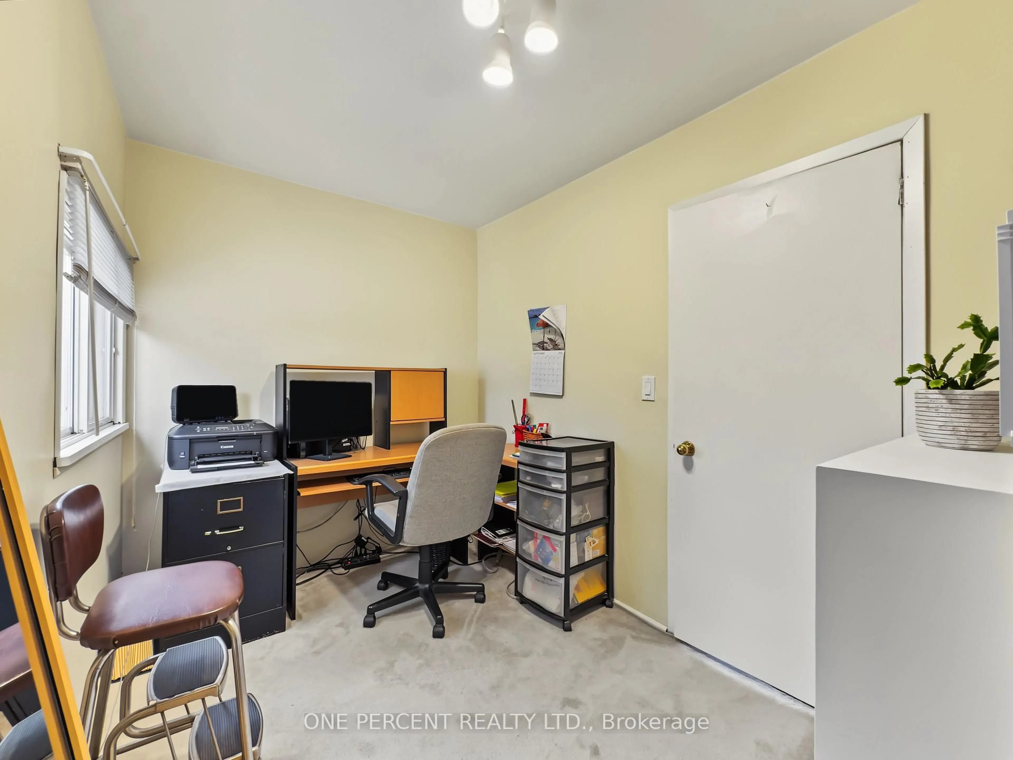 trreb/IMG-X13847106_0b735896-3203-4bbe-a903-8a8872610df7-l.jpg