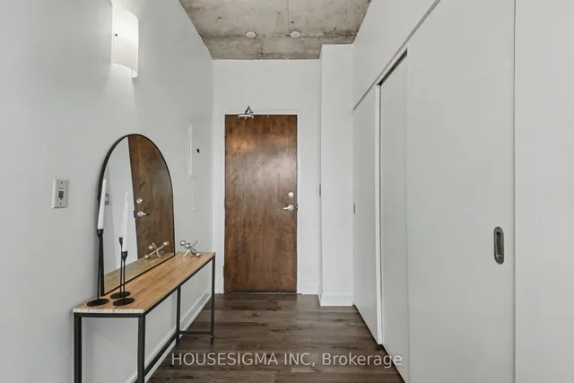 383 Cumberland St #505, Ottawa 4