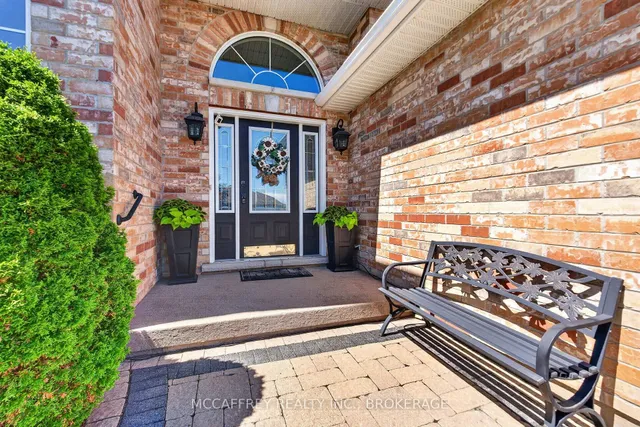 9 Hartwood Cres, Greater Napanee 3