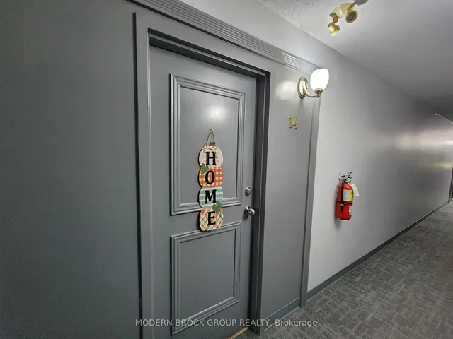 14 Charlotte Pl #14, Brockville 5