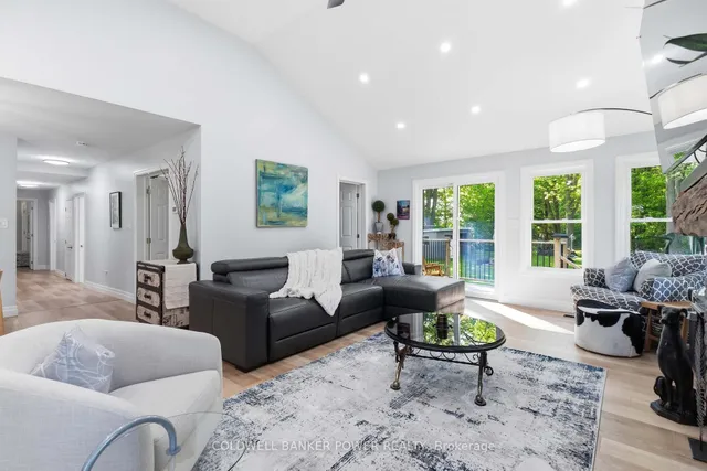 26041 Queens Line, West Elgin 4