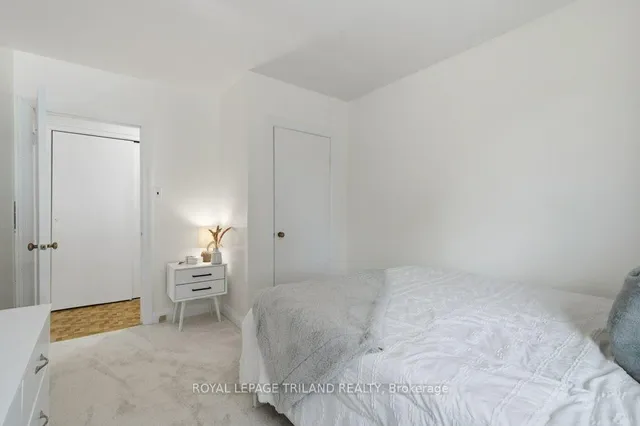 82 South Edgeware Rd, St. Thomas 4