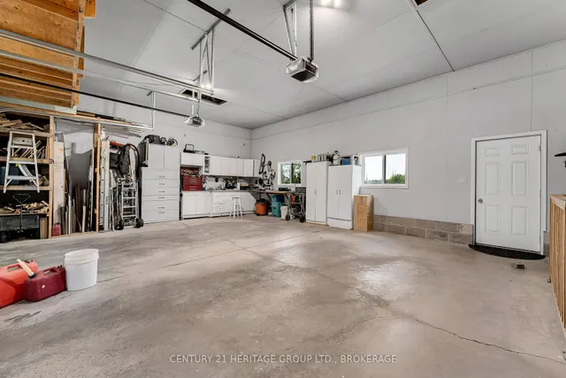 120 Pinecrest Rd, Newburgh 5