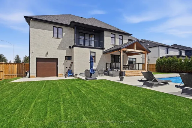 7218 Silver Creek Circ, London South 5