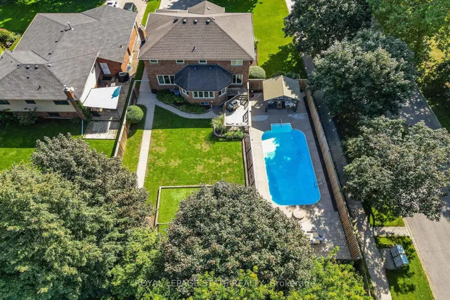 64 Driftwood Crt, Grimsby 5