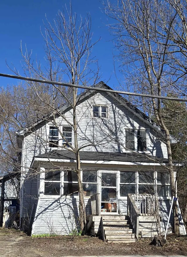 24 Centre St, Edwardsburgh/Cardinal 2