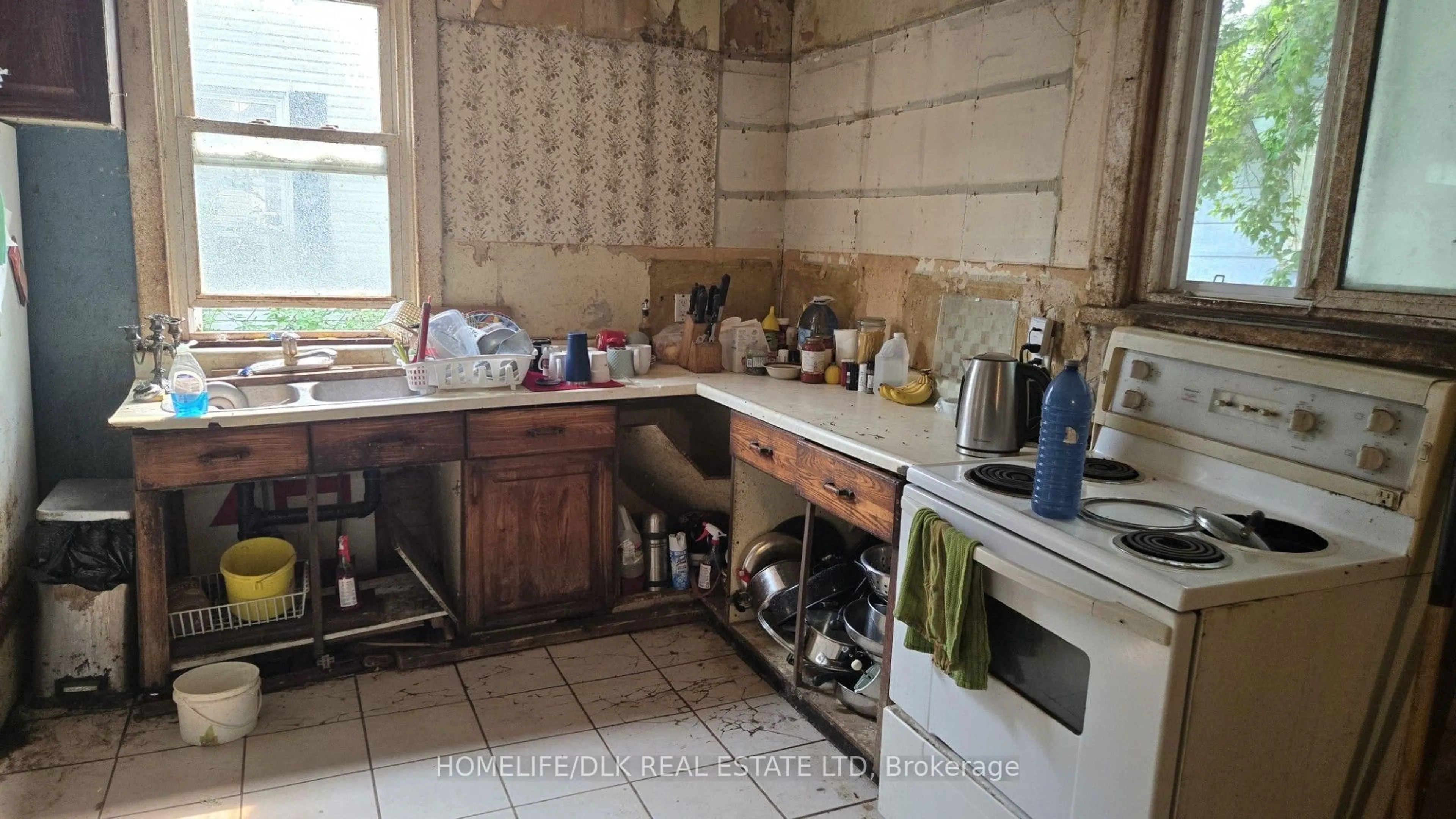 trreb/IMG-X13848094_ce613805-7c63-4892-8b6b-89079723f824-l.jpg