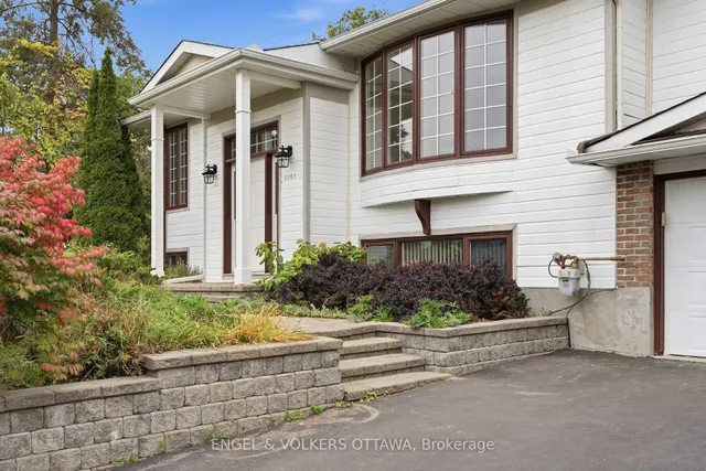 5293 Mclean Cres, Manotick 4