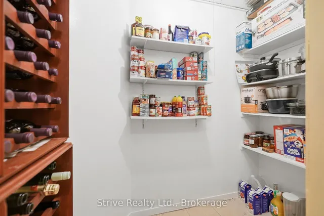 132 East House Cres, Cobourg 5
