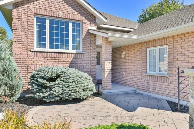 128 Maple Dr, Belleville 5
