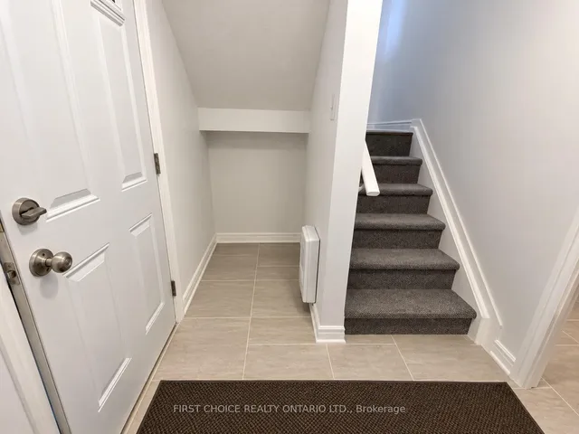 825 Cahill Dr #186, Ottawa 2