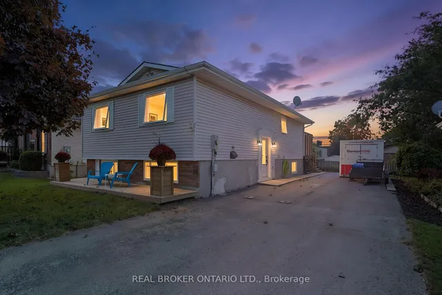 31 BECKETT Blvd, Tillsonburg