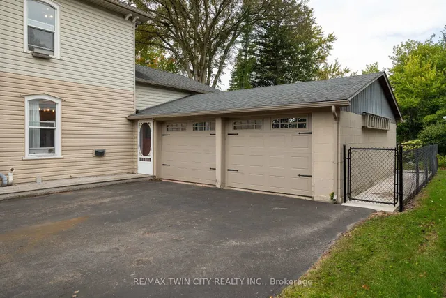 21 MCCALL St, Norfolk 4