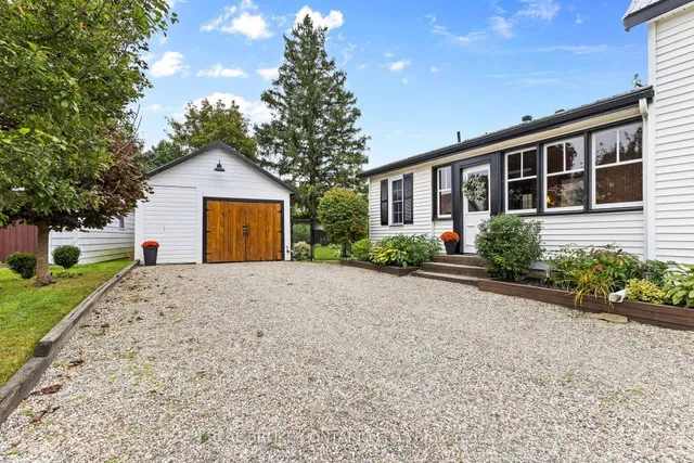 14 Victoria Ave, North Grenville 5