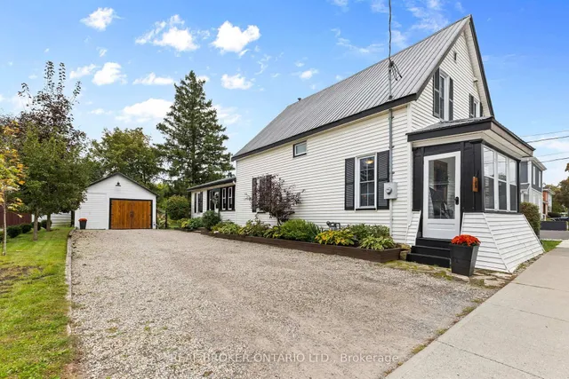 14 Victoria Ave, North Grenville 2