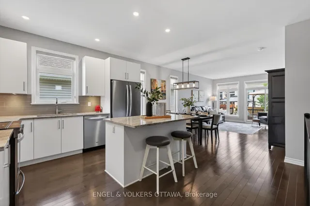 871 Tewin Circ, Ottawa 3