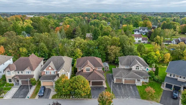 229 Marjan Cres, Ottawa 2