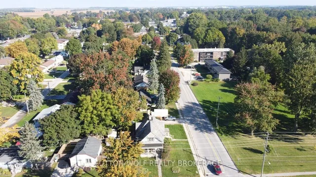 351 Albert St, Strathroy-Caradoc 3