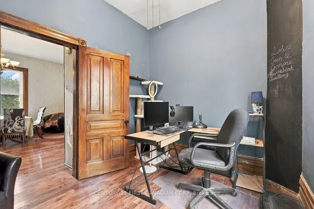 367 Hamilton Rd, London East 3