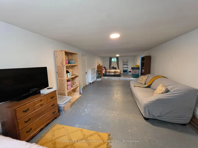 324 King St, West Nipissing 3