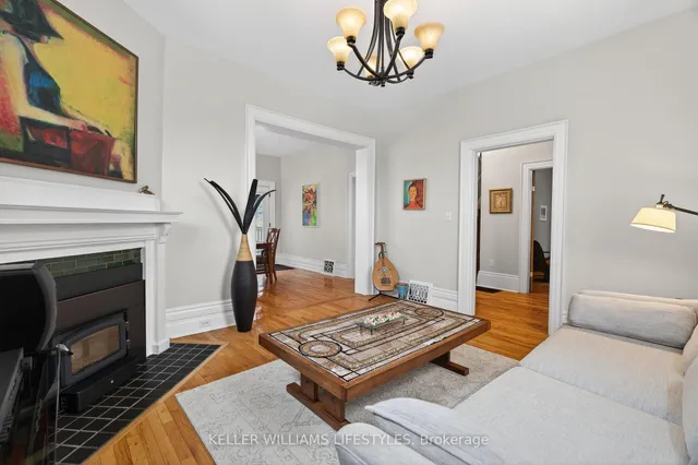 169 Ridout St, London South 4