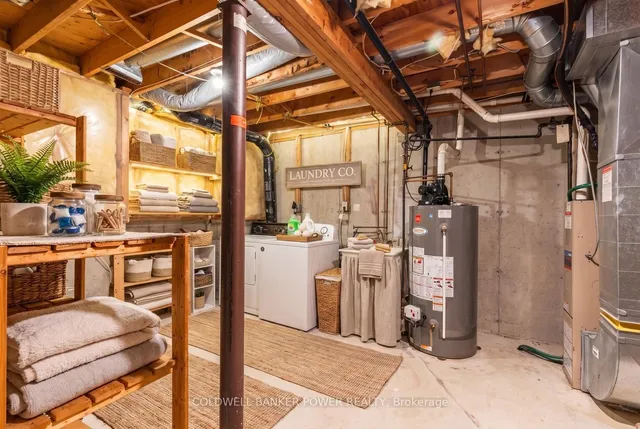 340 Ambleside Dr #17, London North 5