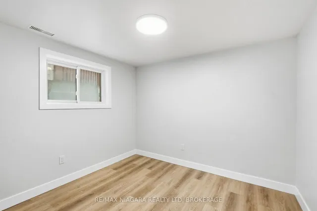 422 Brunswick St, Hamilton 5