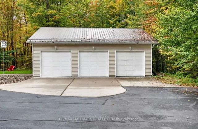 161 Barron Canyon Rd, Petawawa 4