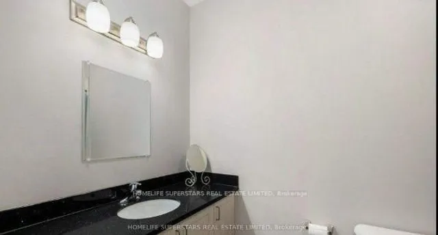 501 Frontenac St #312, Kingston 3