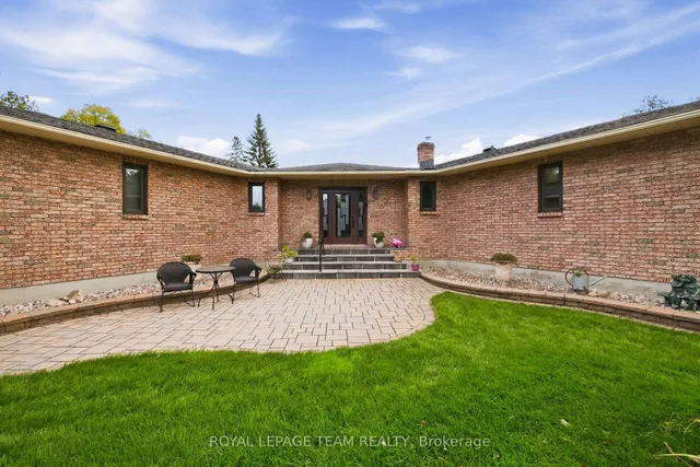 6100 Gough Rd, Ottawa 5