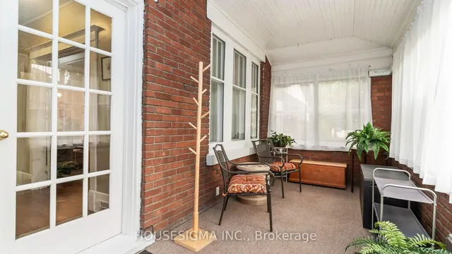 322 Ridout St, London South 3