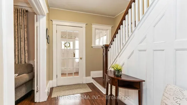322 Ridout St, London South 5