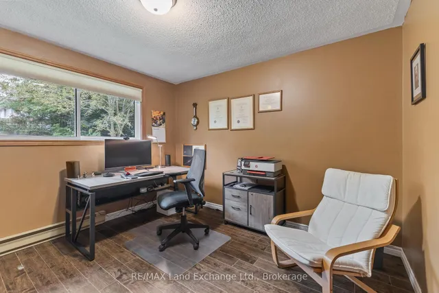 789 Eastwood Dr, Saugeen Shores 4