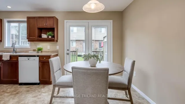 1600 Mickleborough Dr #17, London North 4