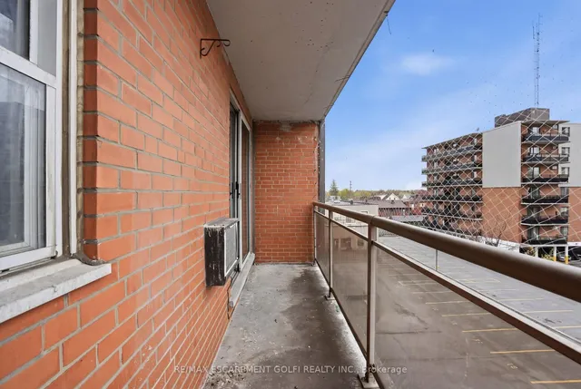 30 Summit Ave #401, Hamilton 2