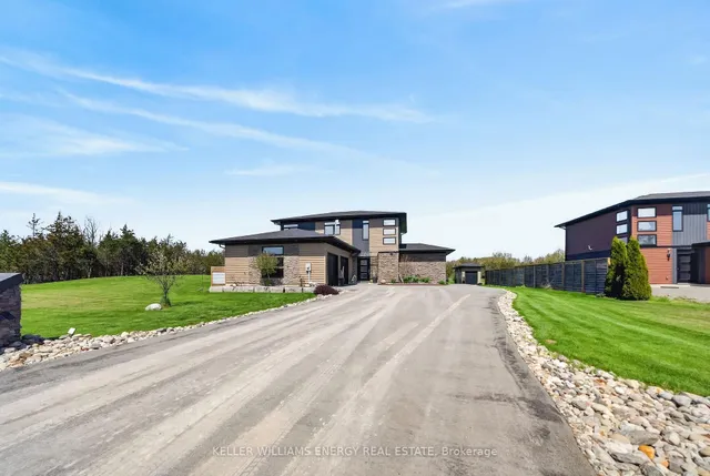 108 Foster Rd, Prince Edward County 3
