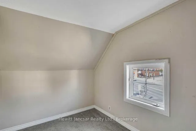 797 Hamilton Rd, London East 3