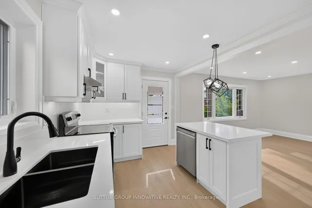 50 West 4th St, Hamilton 2