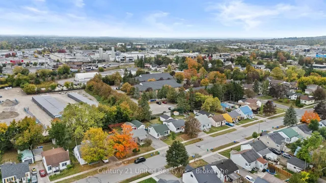 759 St. Mary's St, Peterborough 5