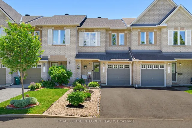 173 Silvermoon Cres, Ottawa 2