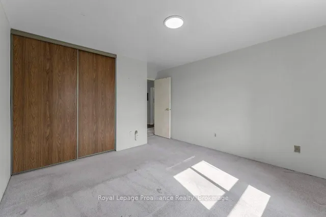 358 Queen Mary Rd #509, Kingston 3