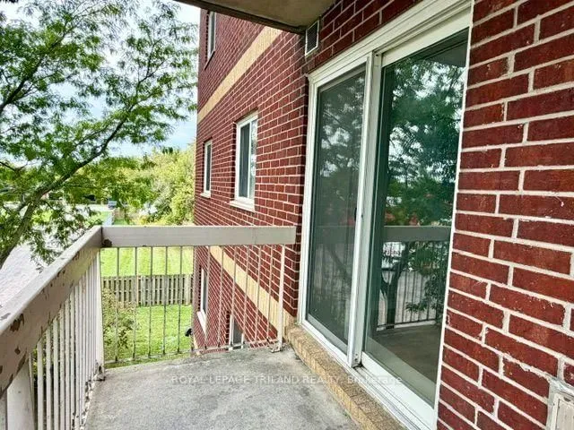 626 First St #305, London East 4