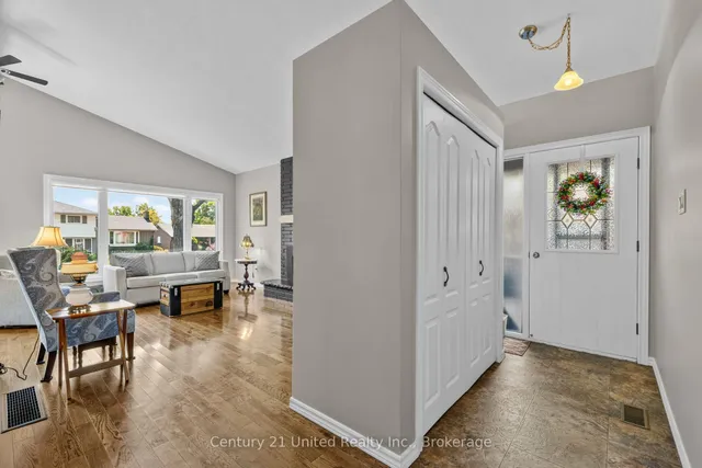 1225 Milburn St, Peterborough 3